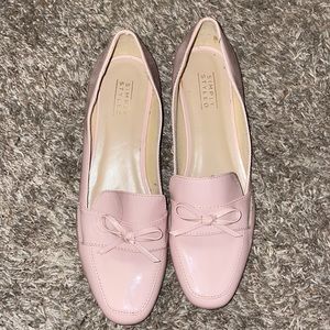 Pink flats